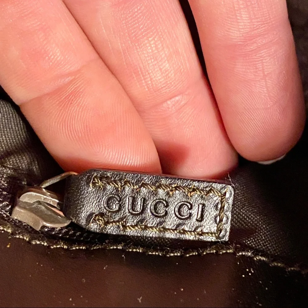 SOLD Authentic Gucci Monogram Hand Bag - Picture 7 of 14